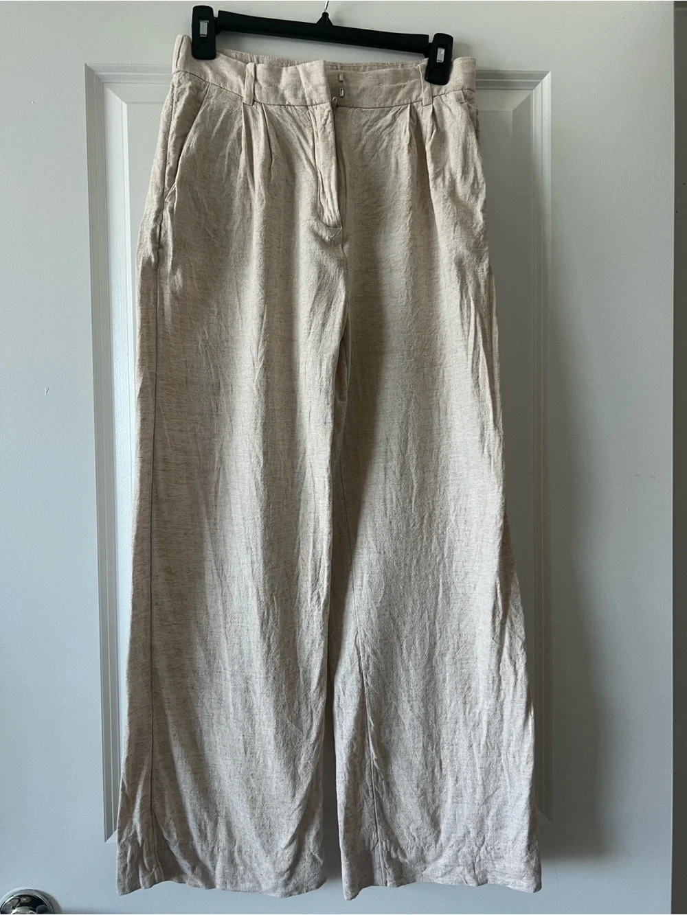 Abercrombie & Fitch Men's Wide-Leg Chinos - Cream